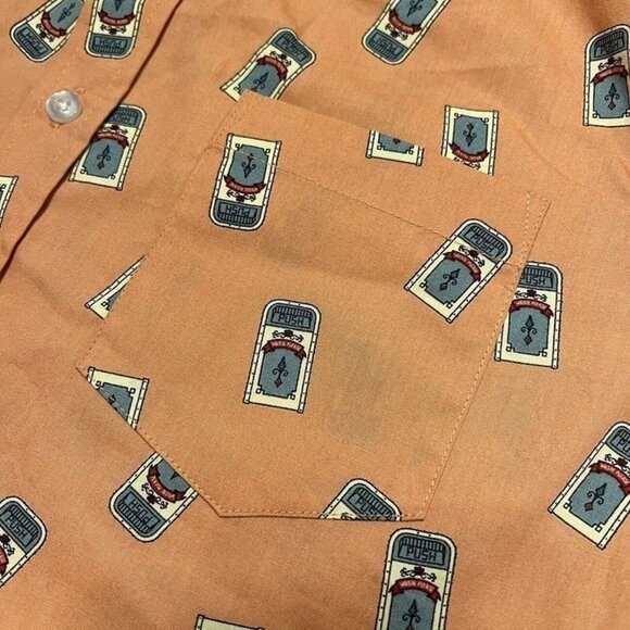 New Disney Parks 2020 WDW Main St USA Trash Cans Button Down Camp Shirt Sz M NWT - Picture 4 of 4